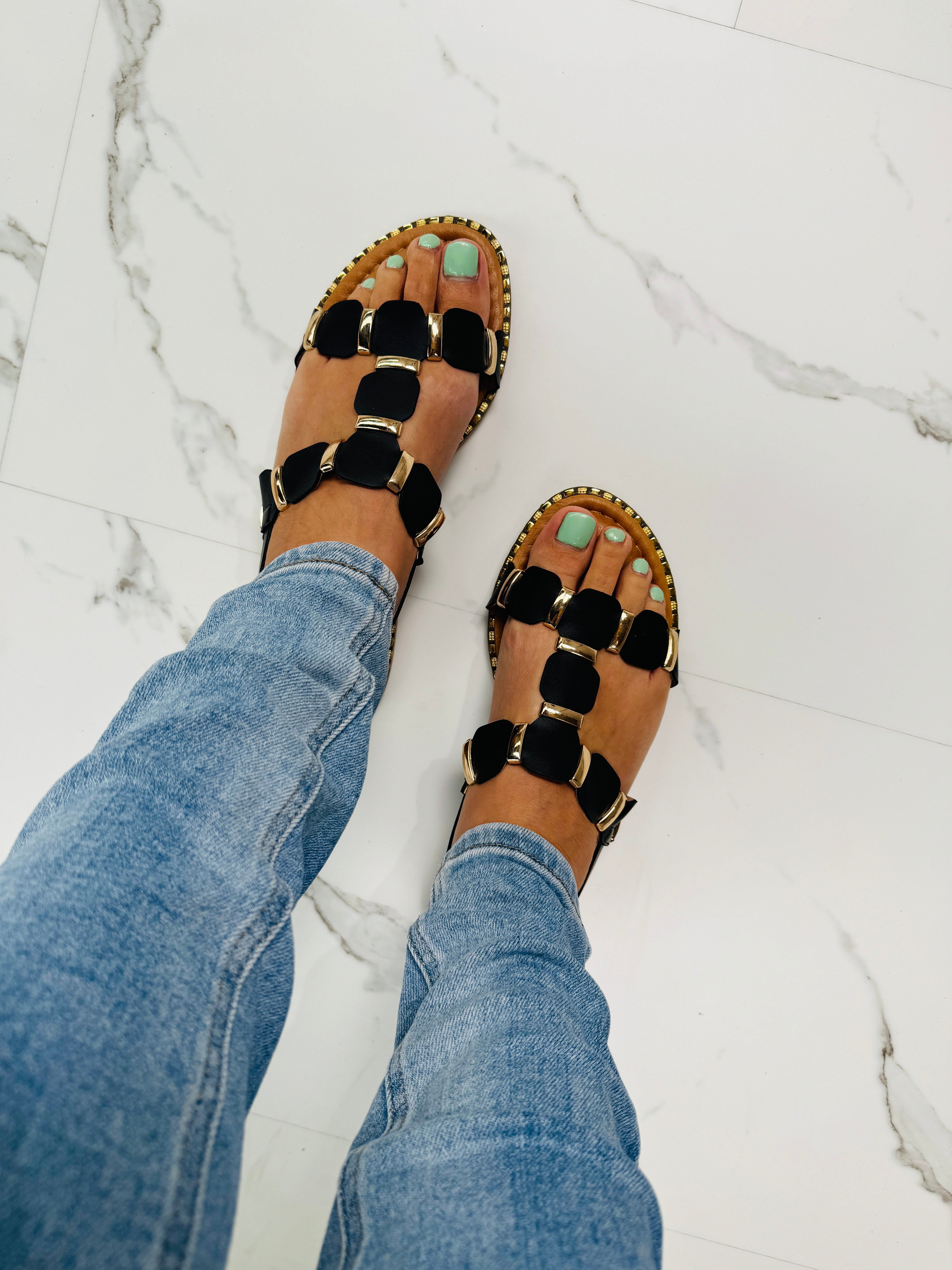 SANDALIA NEGRA - 2 PARTES
