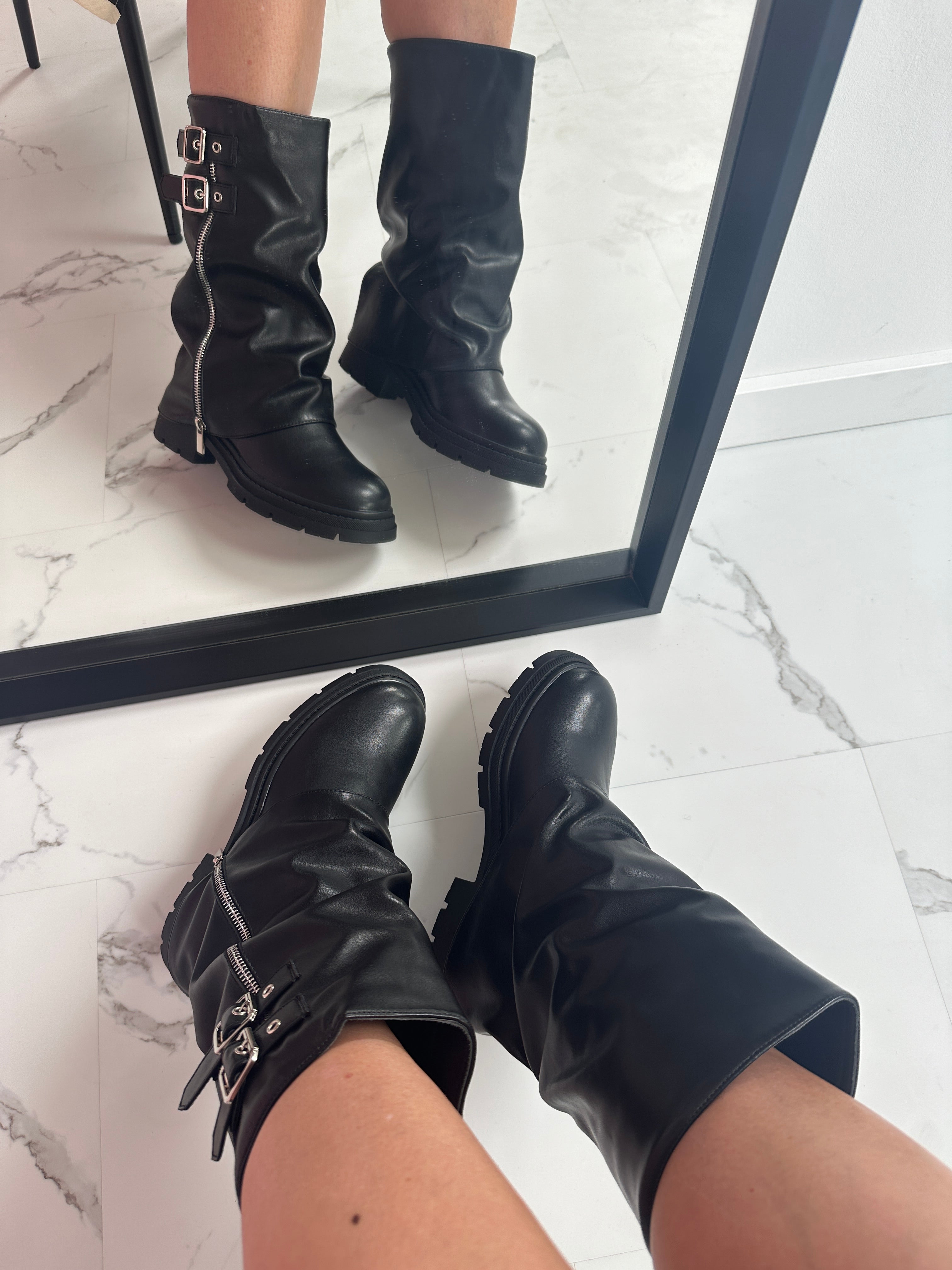 BOTAS HARD