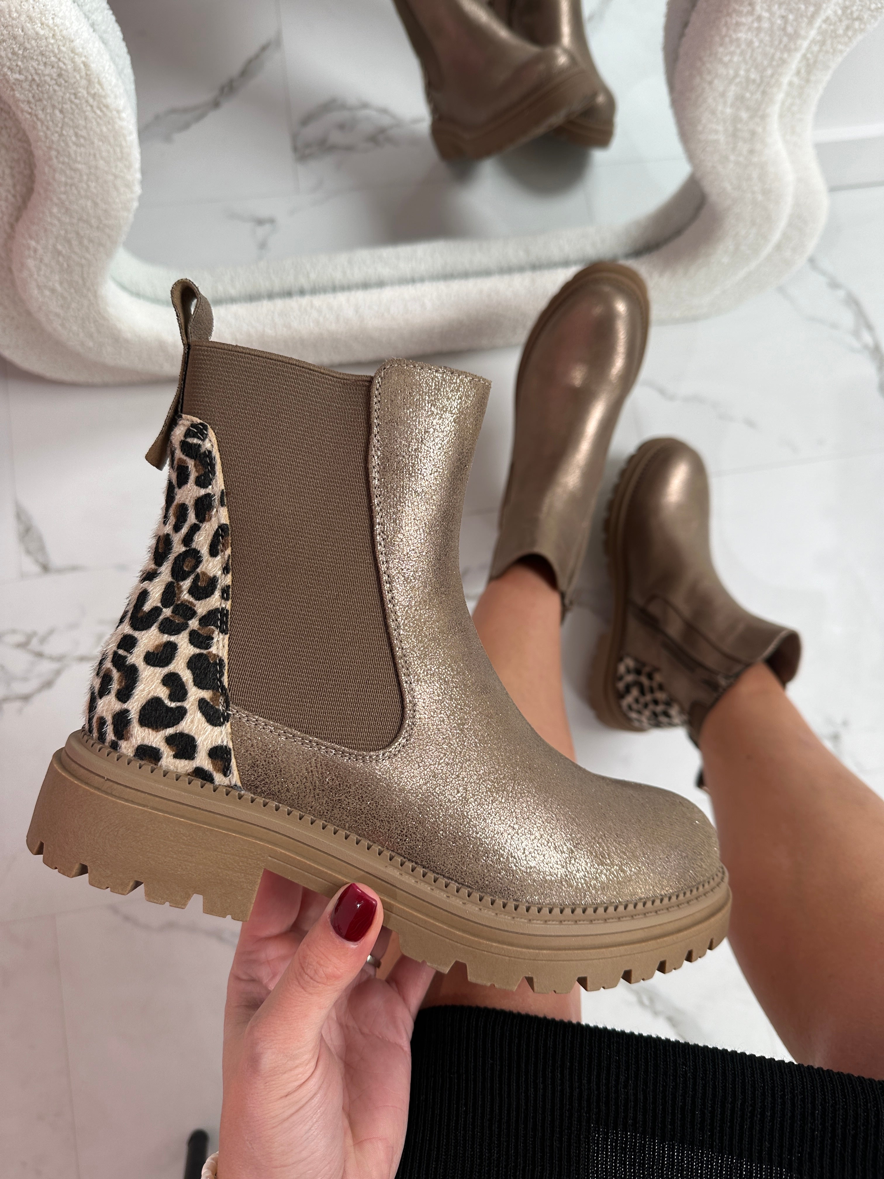 BOTAS COLOR TOPO